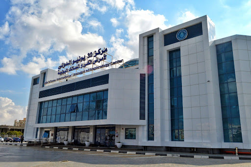 مركز 30 يونيو الدولي لأمراض الكلى والمسالك)